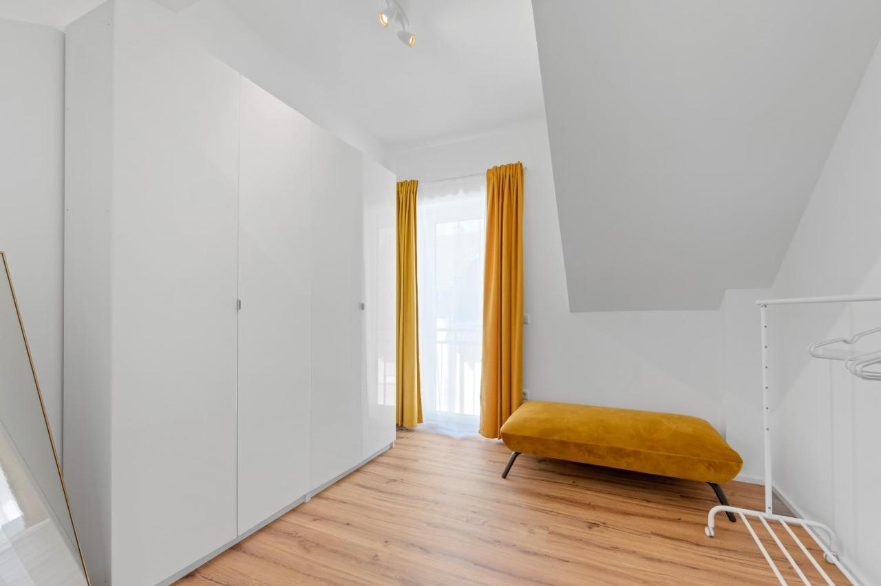 Golden Home With Barbecue, Yoga, Football Table Sinsheim Exterior foto